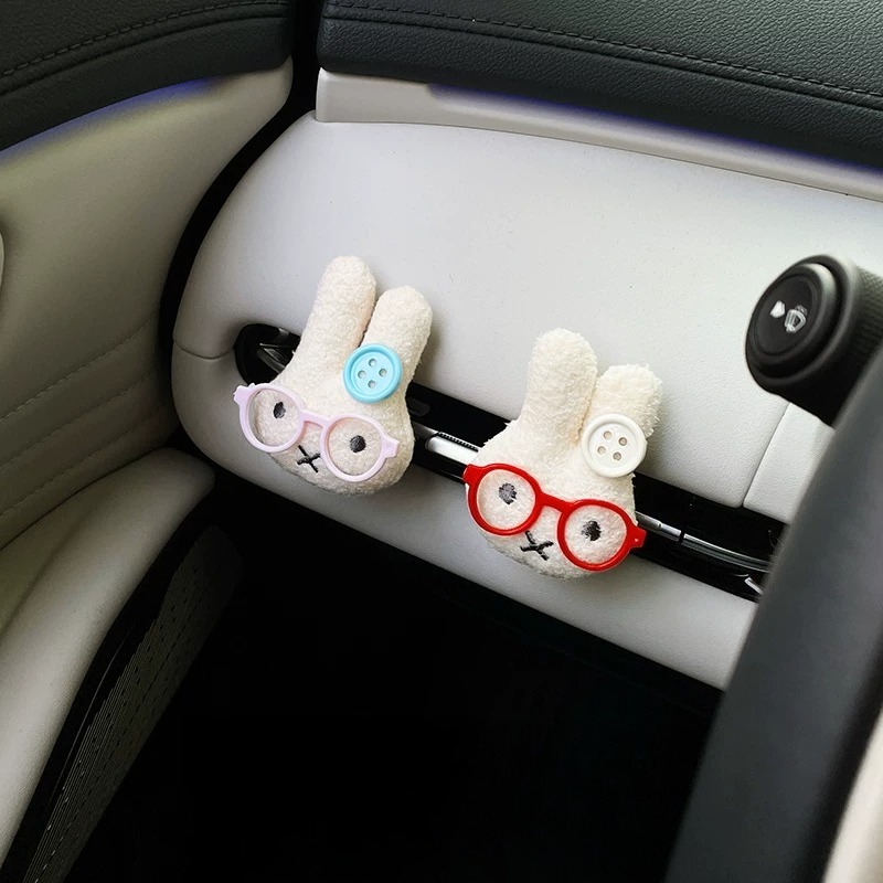 Cute Rabbit with Glasses Car A - огляд і ціна Car Vent Diffuser